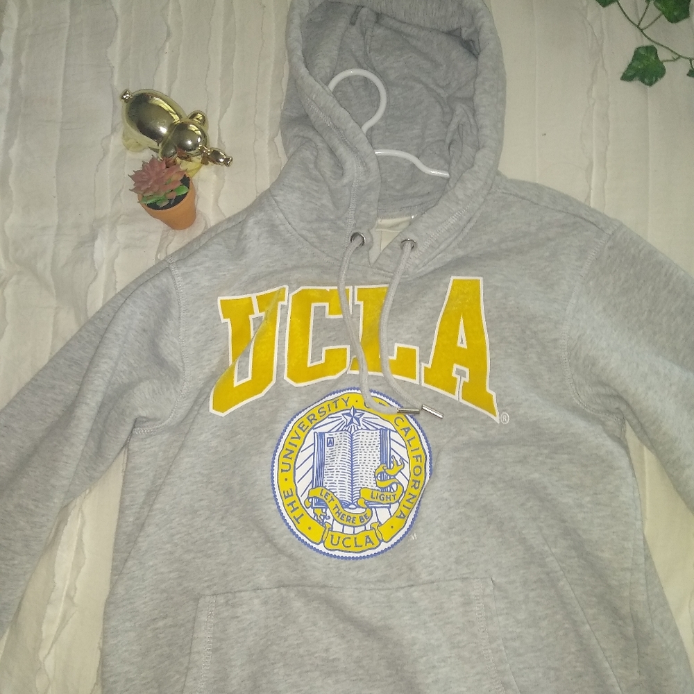 UCLA hooded sweatshirt women's xs
